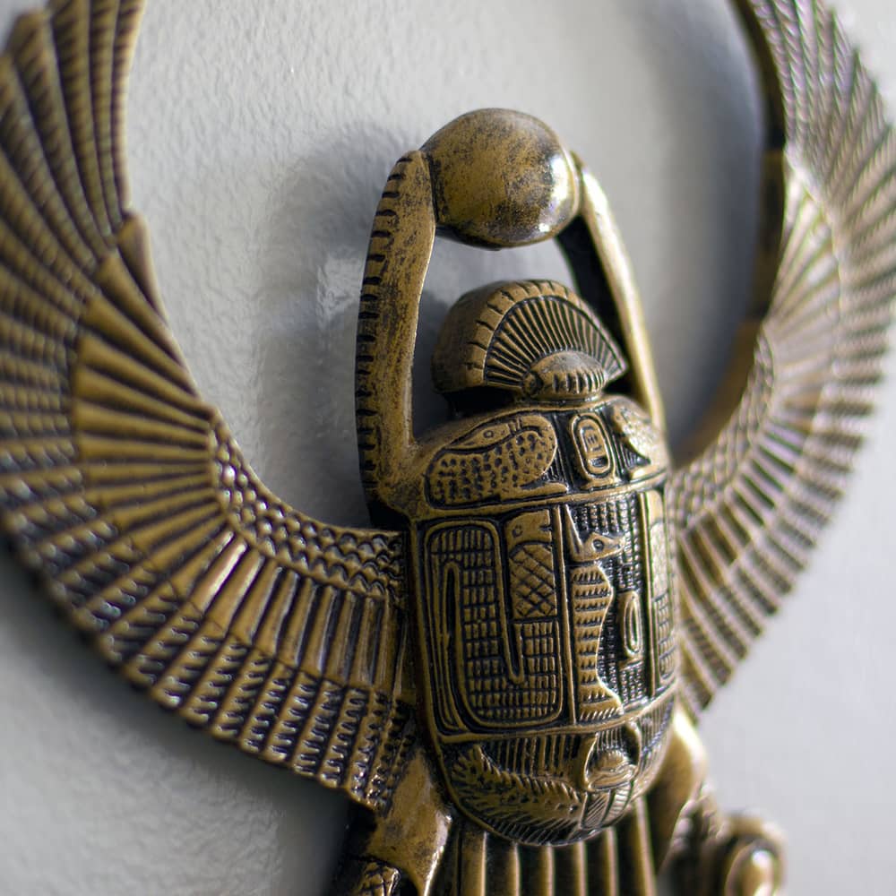 scarabee-egyptien-symbolique.jpg